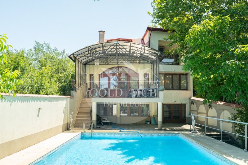 Snagov, Ciofliceni vila cu piscina pe malul lacului